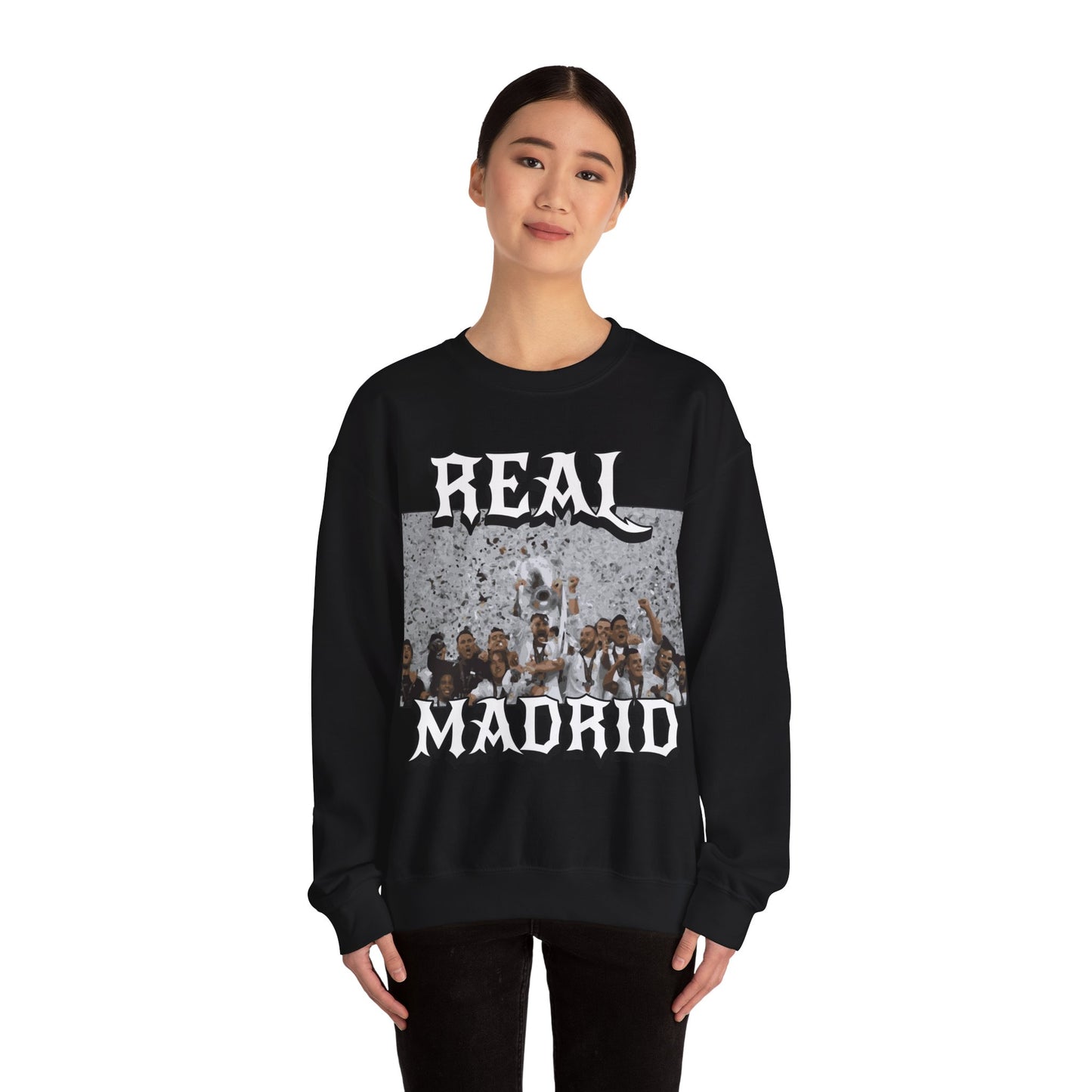 Real Madrid Unisex Heavy Blend™ Crewneck Sweatshirt