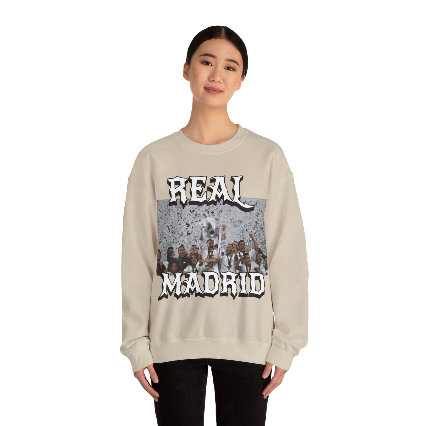 Real Madrid Unisex Heavy Blend™ Crewneck Sweatshirt